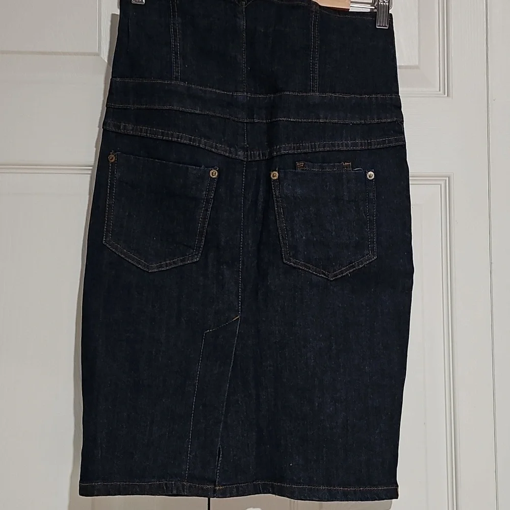 Wet Seal High-Waisted Button-Front Denim Skirt (Size 7) - Picture 4 of 5